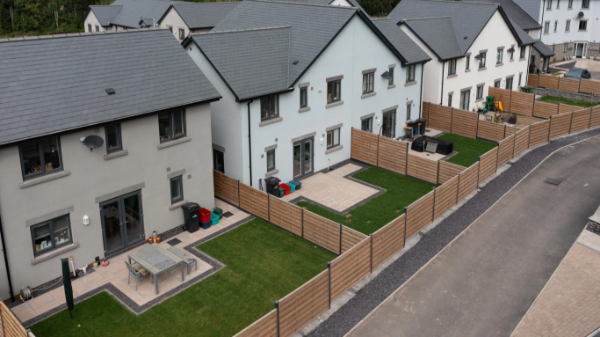DuraPost® Case Study PAR Homes