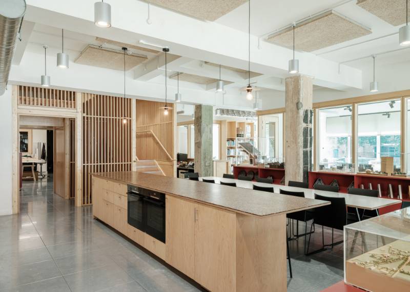 Commercial - Haworth Tompkins offices become a living showcase