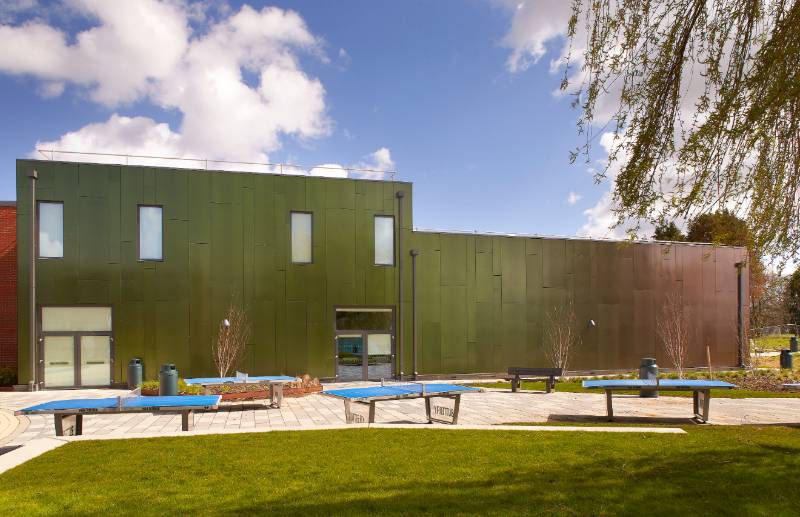 Rockpanel helps create harmony at Merstham Park School