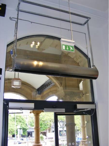 Art Gallery Bespoke Air Curtain: Atkinson Gallery, Southport