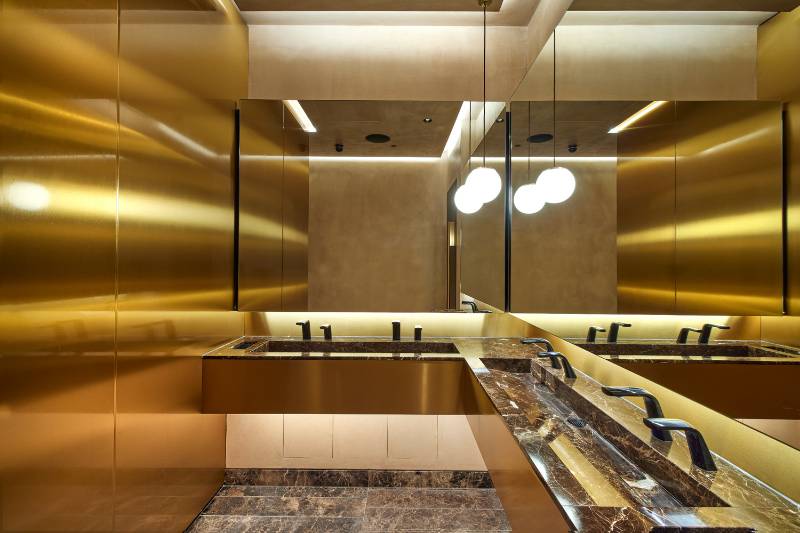 Nusr-Et (aka Salt Bae)