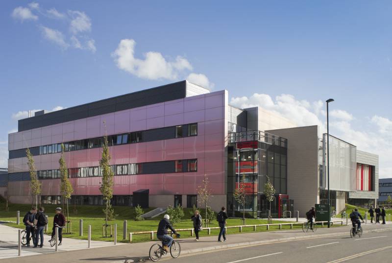 Nottingham University, Energy Technologies Building