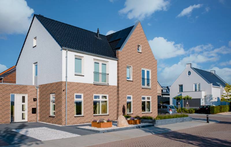 Stonehurst Frogged Brick