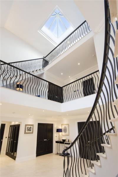 Moleanos Limestone Staircase