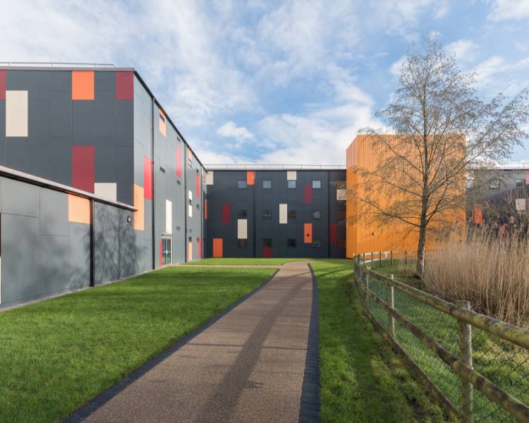 Lakeside Wing of the University Hospital of Wales (UHW)