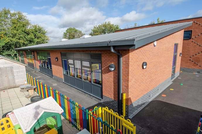 Broomfield Primary School - Alumasc Rainwater GX & Flushjoint
