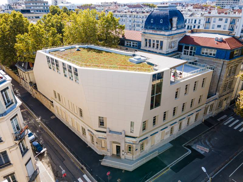 Léon Jouhaux School group, Lyon FR