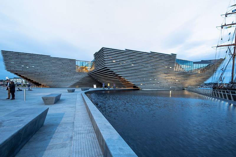 Victoria and Albert Museum