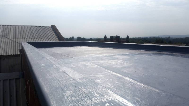 Fast Liquid Waterproofing Solution for Flat Roofs