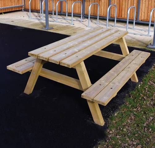 Springfield Picnic Bench