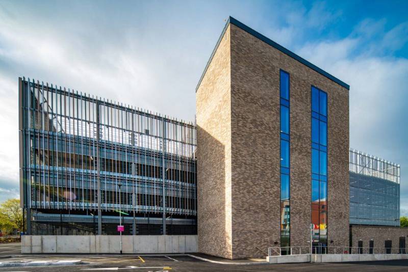 Grindley Hill MSCP | Continuum® Aluminium Panel Façade System and Vector® Aluminium Fins