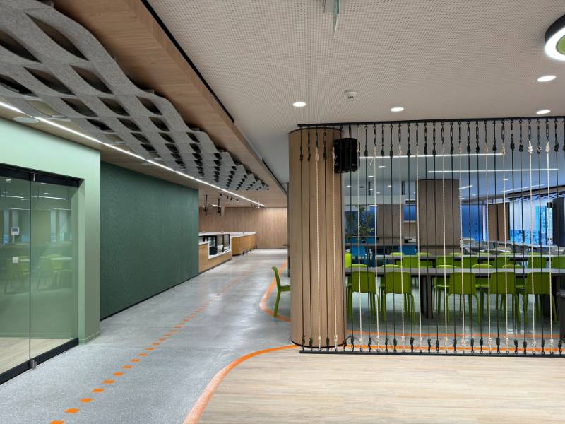 Mashrek International School