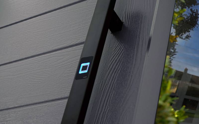 Biometric Fingerprint Door Pull Handle - BLU-e Front Entrance Door Smart Access