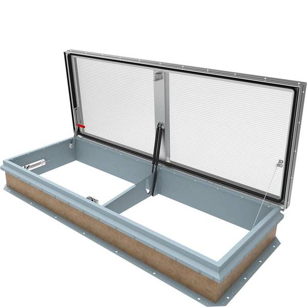 Single Door LightMAX™ Smoke Vent