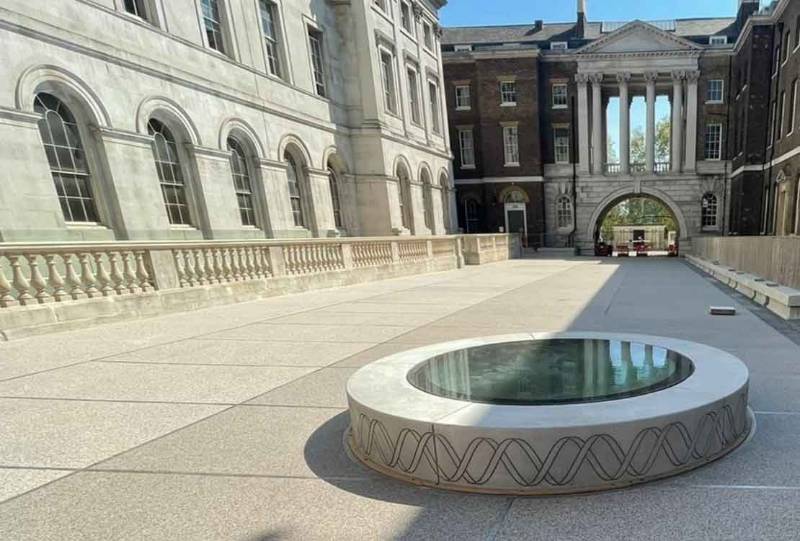 STONEBOUND RESIN BOUND FOR KING’S COLLEGE LONDON QUADRANGLE