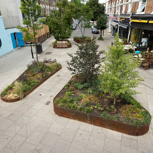 AKRI retaining planters  drive biodiversity at Ferntower Road, London