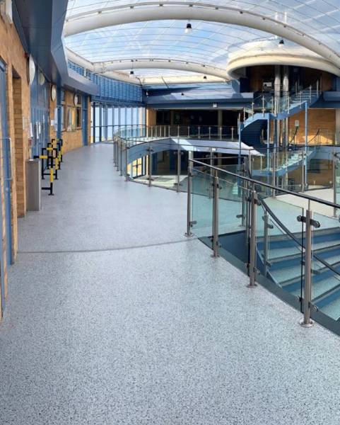 Resin Flooring System Resuflor™ Deco Flake UV - Smooth Epoxy Resin Floor System