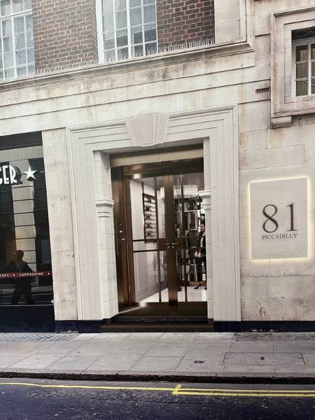 81 Piccadilly