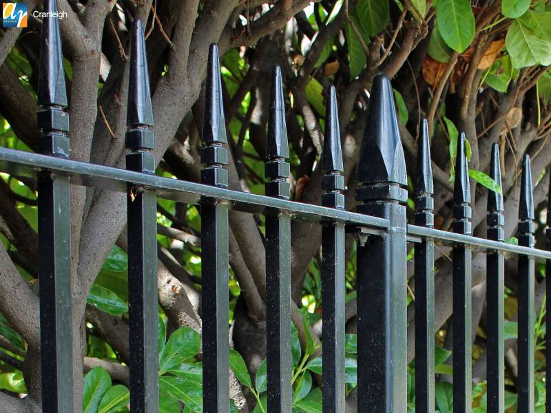 Westminster Vertical Bar Railings – Decorative Mild Steel Fencing