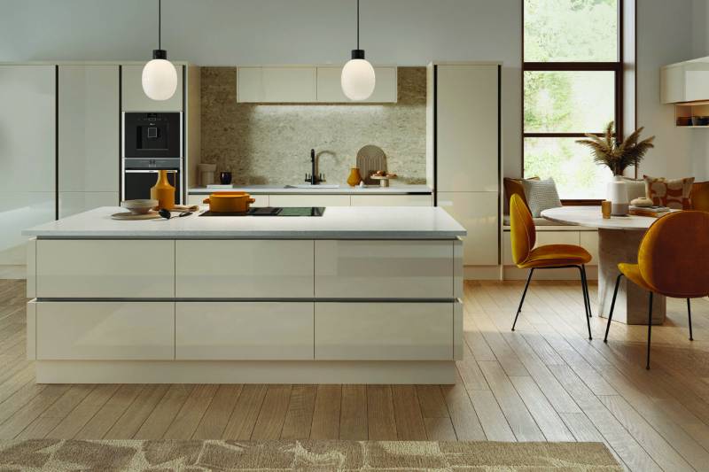 True Handleless-Inrail - Kitchen Cabinets