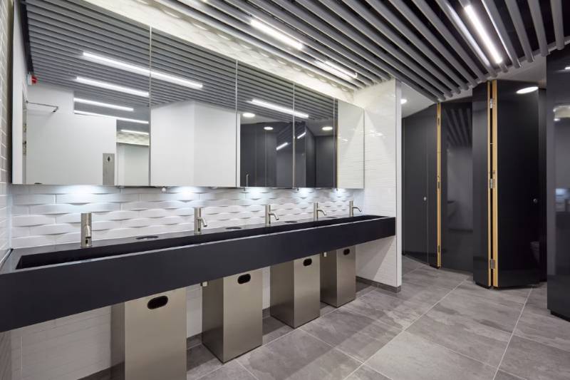 Xeista Cask Vanity