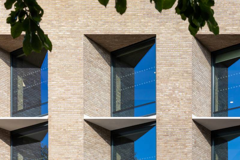 Vandersanden Bricks are Top Class for WilkinsonEyre at City, University of London’s New Law School Building