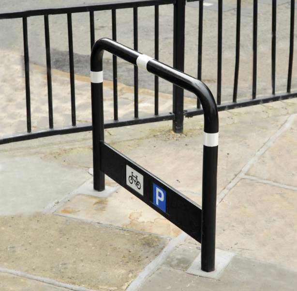 Bracknall Cycle Stand for Inclusive Cycle Parking - Cycle parking stand