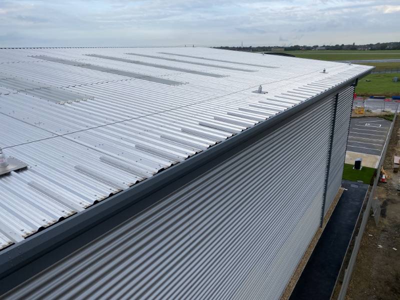 Trapezoidal Profile (30mm Deep) Roof System - AP31/1000-R 