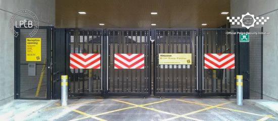 LPS1175 Security Rated Automatic Platinum Bi-folding Gates - LPS1175 Bi-folding Gate