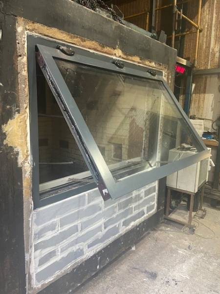 Prestige AOV Window