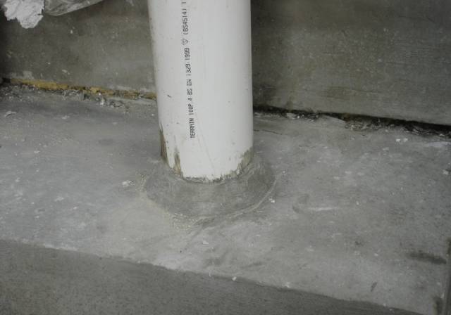 Fibre-reinforced polymer-modified cementitious mortars