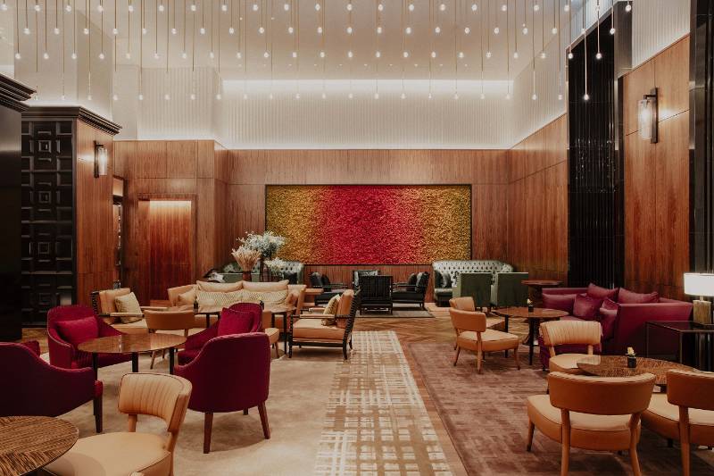 Evo-Blade knife-edge trim creates elegant ceiling scapes for luxury hotel