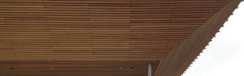 Derako® Solid Linear Ext - Solid wood exterior ceiling system