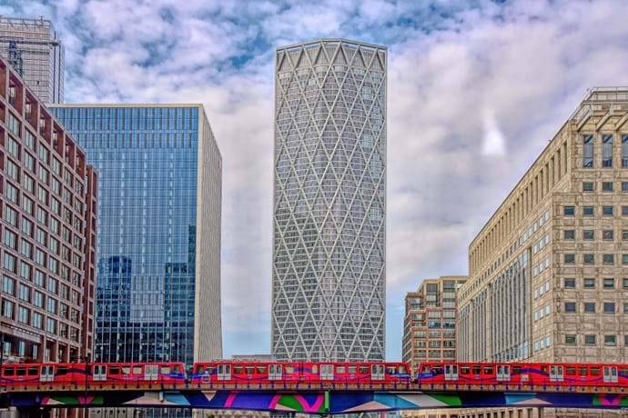 Newfoundland Tower, Canary Wharf - Alumasc Harmer SML & Wade Gullies & Linear