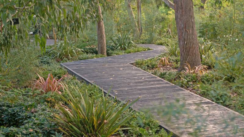 Millboard & Royal Botanic Gardens, Kew