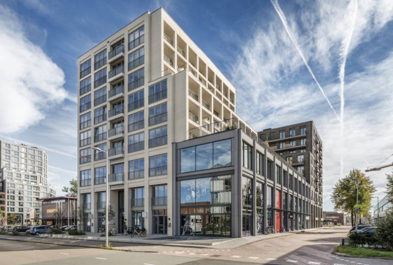 Buiksloterham Benefits from a Petrarch Panels Transformation