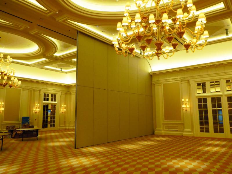 Dorma Variflex Semi Automatic Acoustic Moveable Wall - London, the Old War Office - Raffles hotel ballroom