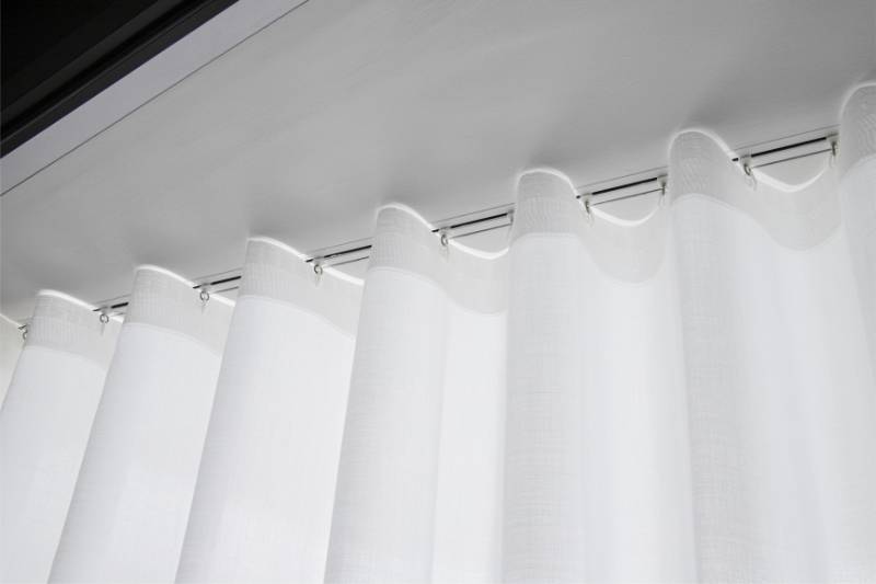 Compare variants Tracktrim for Lutron - Recessed Curtain Track with End ...