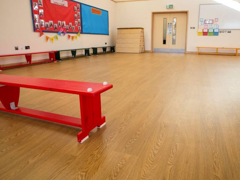 Polyflor flooring helps create new extension at Llwyncrwn Primary School