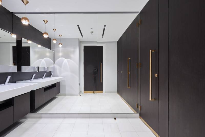 55 St James's Street