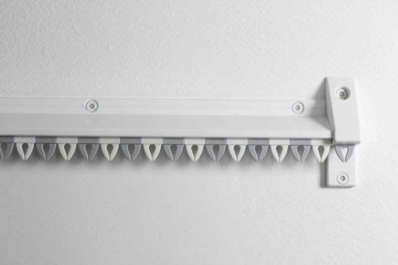 K2500 Reduced-Ligature Fixed Curtain Track