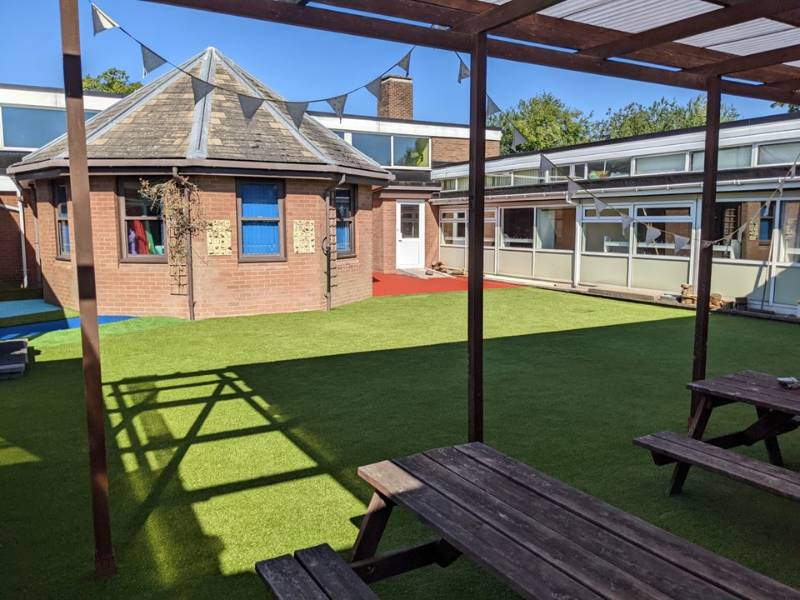 Quadrangle Renovation At The Coppice Primary School Birmingham