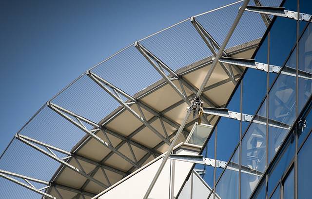 SafeAccess for façade cleaning