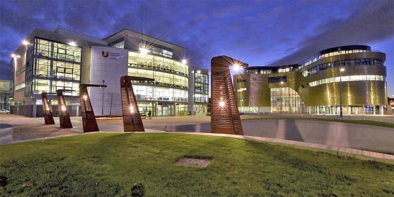 Teesside University - Greig Building