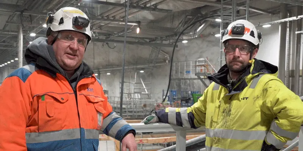 Dahl ykköstukkurina Blominmäen suururakassa