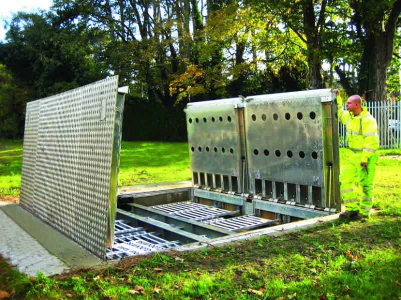 Biomass (Double Leaf) Access Hatch