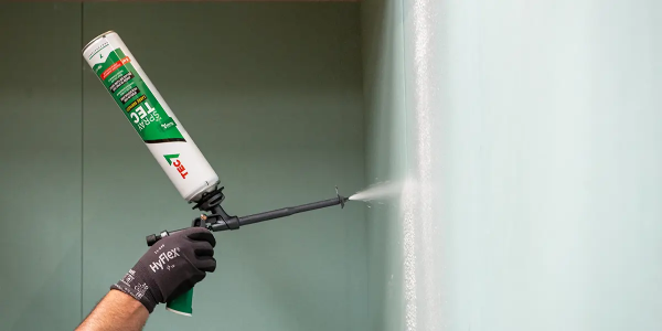 En verdensnyhet innen spraybart lim, med samme egenskaper som Tec7