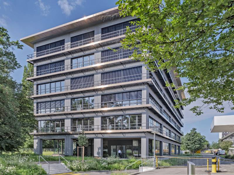Innovative Accoya Color Grey Cladding Chosen for Sustainable Building in Switzerland