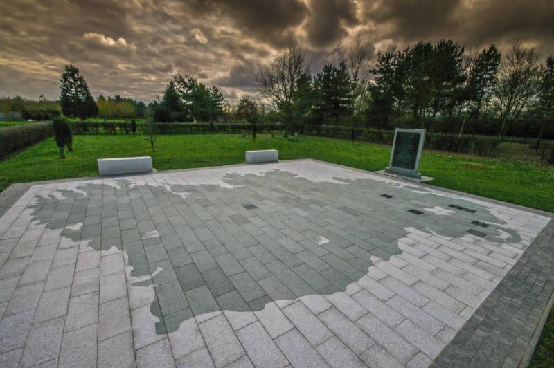 Irish Infantry Grove, National Memorial Arboretum, Burton-on-Trent