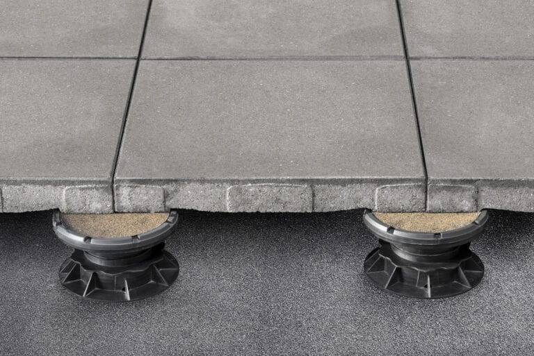 Dreen®Nxt - Rooftop Paving and pedestal system